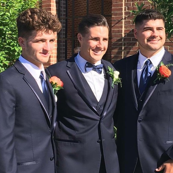 Meet your Posher, Sean - Picture 7 of 8